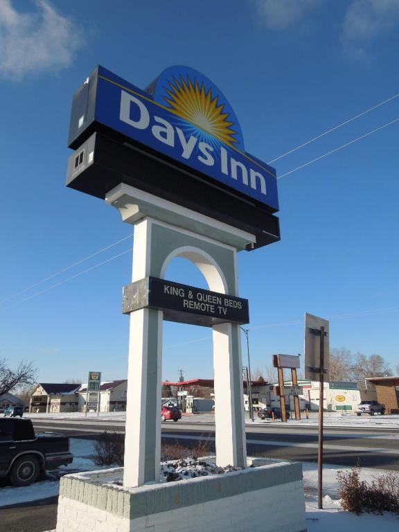 Days Inn Riverton Extérieur photo